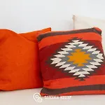 Luisa *